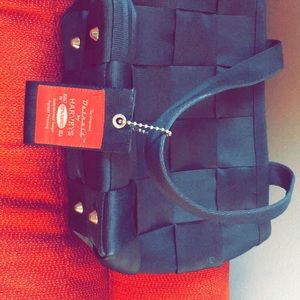 EUC HARVEYS SEATBELT PURSE